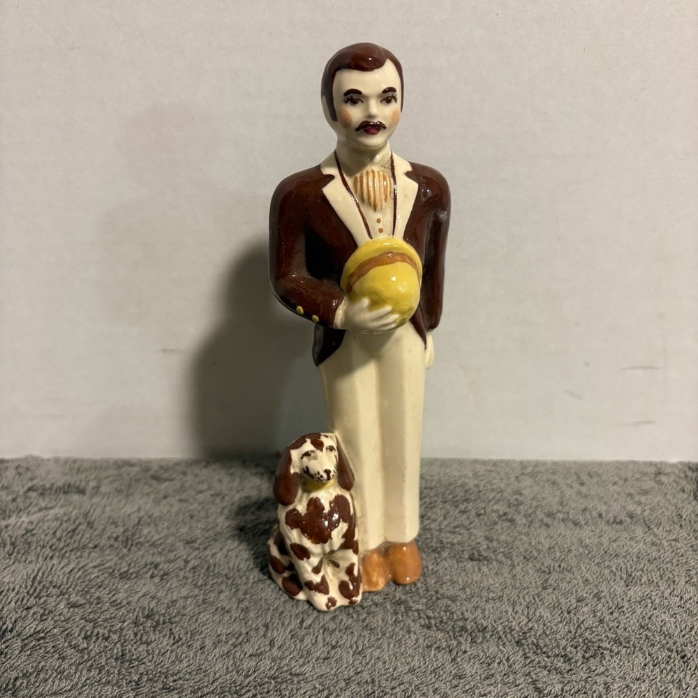 Vtg Betty Harrington Fancy Gentleman w/ Dog Spaniel Ceramic Arts Studio Figurine